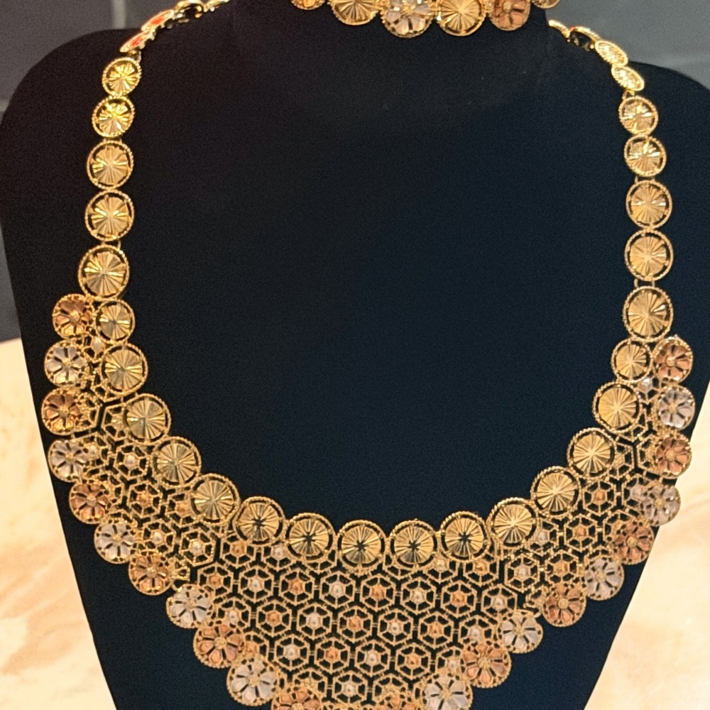 Intricate Gold Filigree Collar Necklace - Women's Statement Jewelry